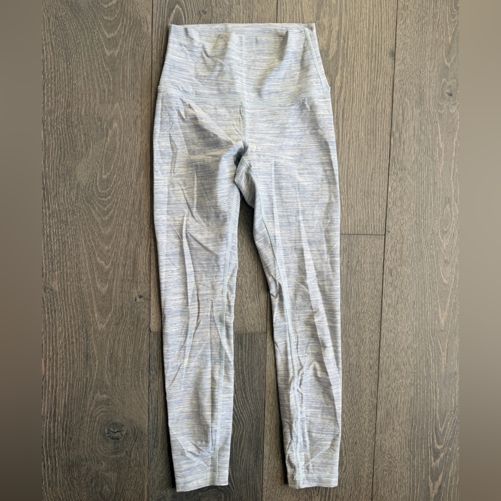 Lululemon Wunder Under HR Tight in Wee Are From Space Sheer Blue Chambray Size 4